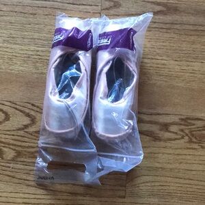 FREED pointe shoes